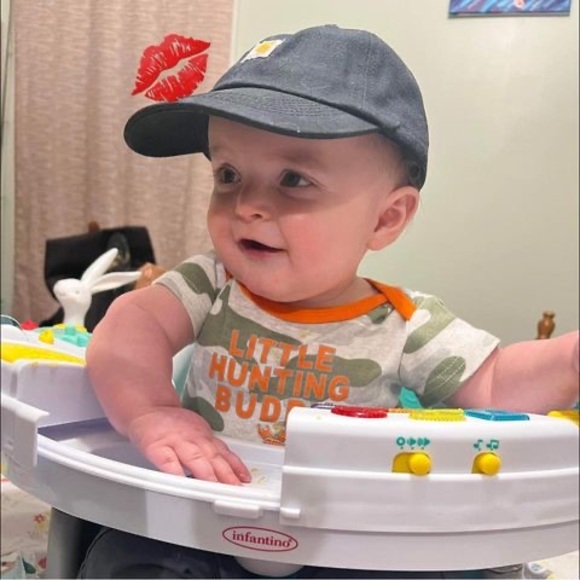 Meet your Posher, Elizabeth - Picture 1 of 1